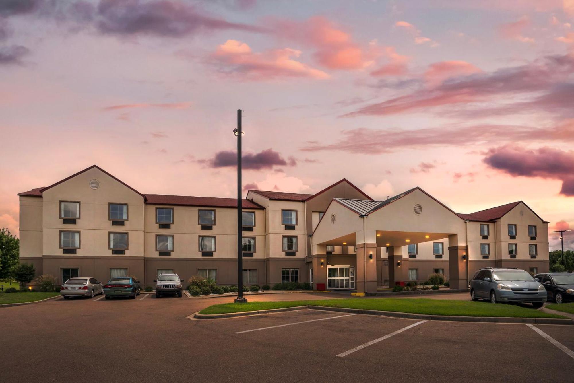 Red Roof Inn&Suites Vicksburg Exterior foto